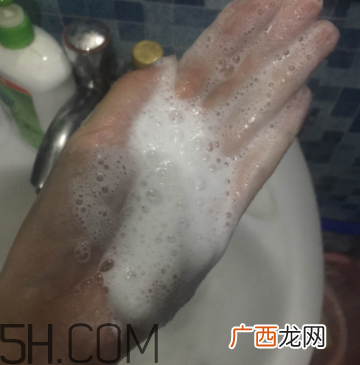 露得清绵密洗面奶怎么样?露得清绵密洗面奶好用吗?