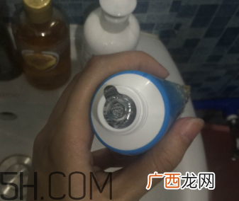 露得清绵密洗面奶怎么样?露得清绵密洗面奶好用吗?