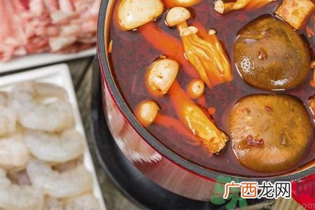 火锅汤底有什么危害?聪明吃火锅的方法
