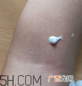 露得清身体乳多少钱？露得清身体乳贵不贵？