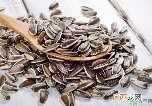 高血脂可以吃花生吗？高血脂可以吃瓜子吗？