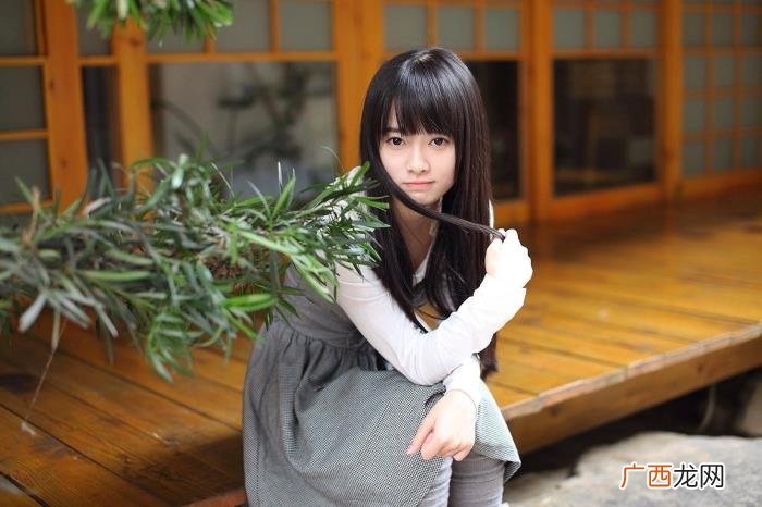 鞠婧祎小号，从鞠婧祎小号了解艺人背后更真实的她