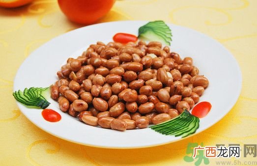 胆固醇高可以吃花生吗？胆固醇高可以喝牛奶吗？