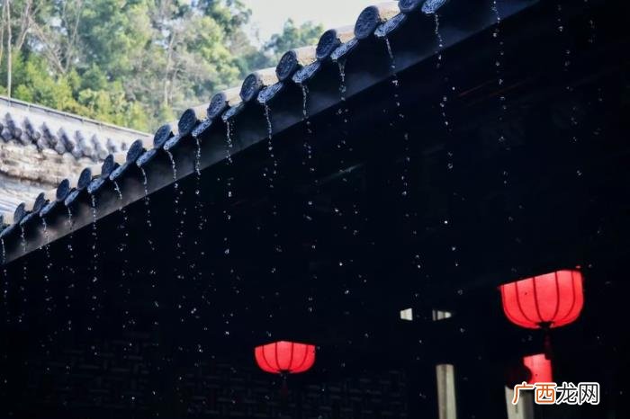 古代最深情的情诗，无比深情的十首爱情诗
