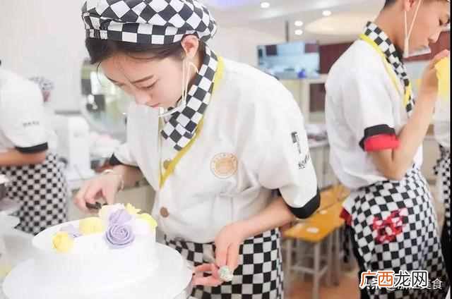 2019年最热门专业推荐 学什么专业好