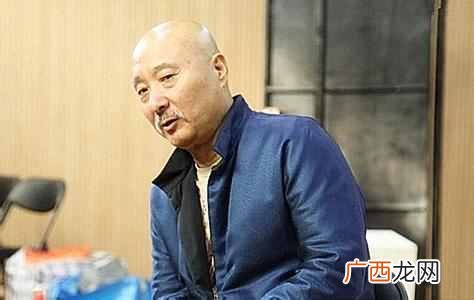 陈佩斯为什么被央视封（陈佩斯被封杀的真相揭