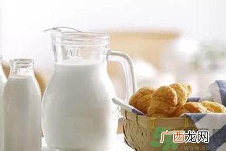 胃溃疡可以喝牛奶吗？胃溃疡喝牛奶好吗？