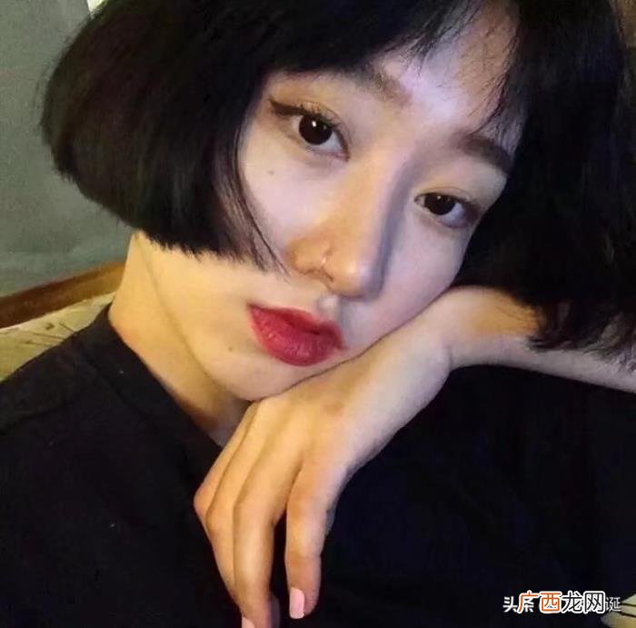 让前任看了会心疼的句子 不相信爱情的句子