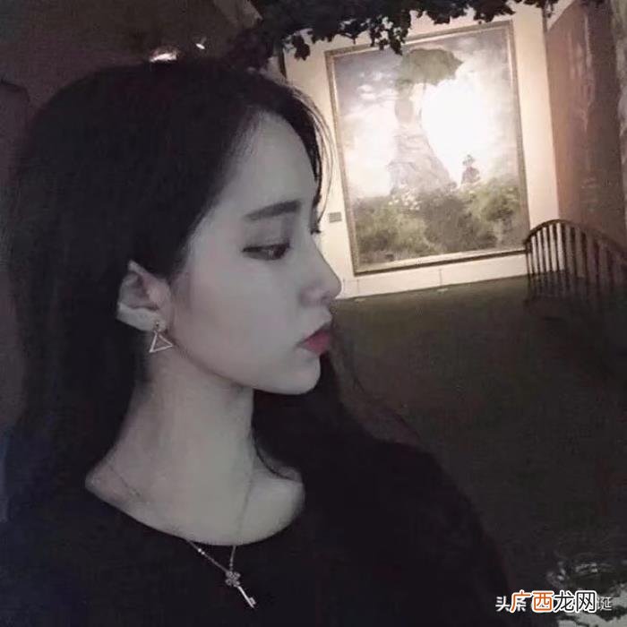 让前任看了会心疼的句子 不相信爱情的句子