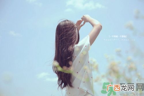 90后女孩瘫痪后出版25万字女人要怎样生活最好?
