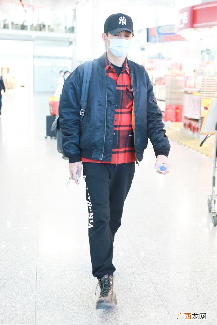 乔振宇古装角色，古装男神乔振宇现身机场