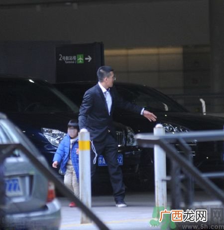 黄圣依和杨子离婚了吗？黄圣依和杨子什么关系？