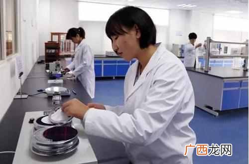 跟单员的职责有哪些 服装跟单员是做什么的