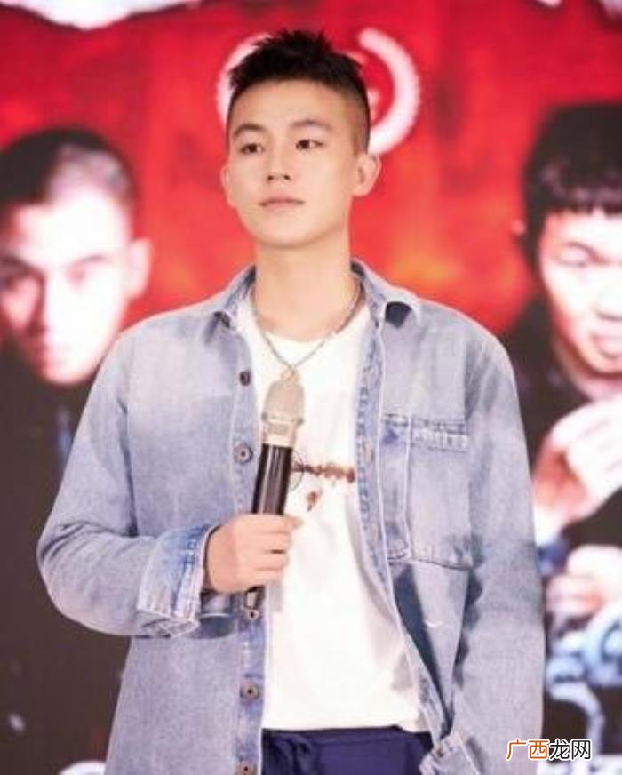 欧豪女朋友合照，有种差距叫欧豪马思纯