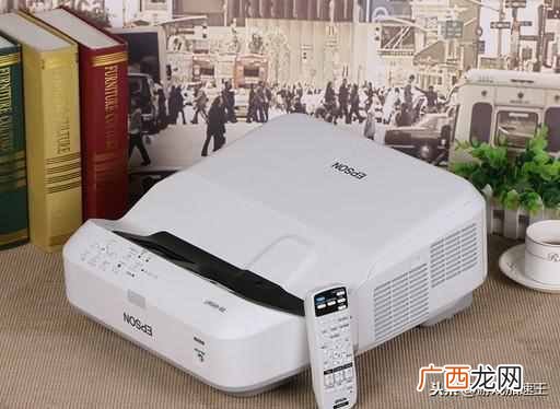 十大品牌投影仪排行榜 投影仪什么牌子好