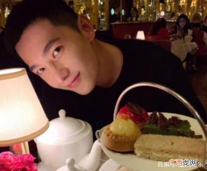 杨洋结婚啦，乔欣杨洋要结婚了还被偶遇一起买包
