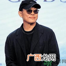 53岁李连杰患甲亢面容憔悴甲亢的症状有哪些?
