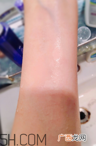 丝塔芙净颜控油泡沫洁面乳怎么样_好用吗