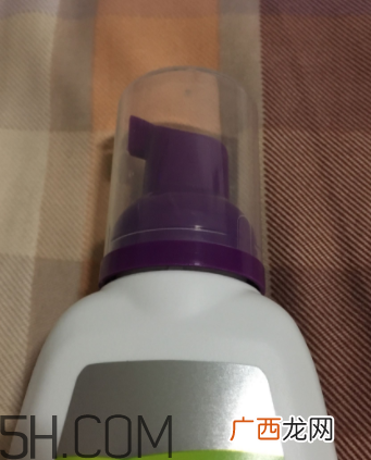 丝塔芙净颜控油泡沫洁面乳怎么样_好用吗