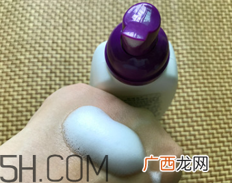 丝塔芙泡沫洁面乳怎么用?泡沫洁面乳用法
