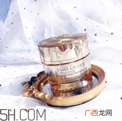 雅诗兰黛多效智妍面霜适合多大年龄？