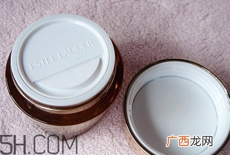 雅诗兰黛多效智妍面霜和精华霜有什么区别