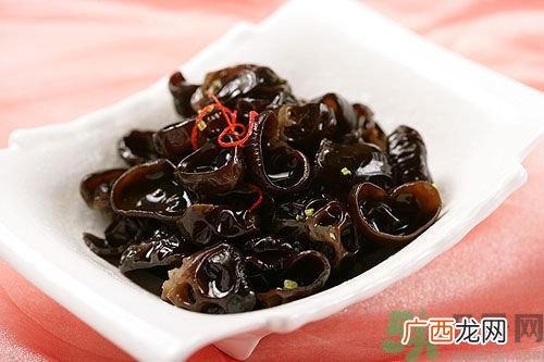 莴笋可以和木耳一起炒吗？莴笋和木耳一起炒好吗？