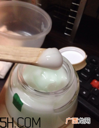 御泥坊芦荟面膜好用吗？御泥坊芦荟面膜测评