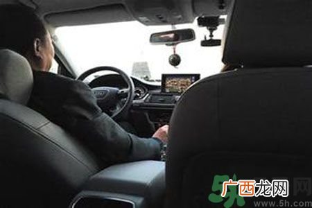 网曝滴滴乱收费是怎么回事？怎么防止滴滴司机乱收费？