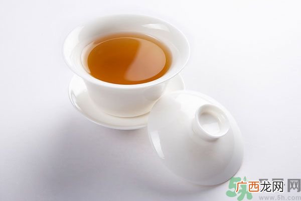 一天喝两杯红茶好吗？女人每天喝红茶好吗？