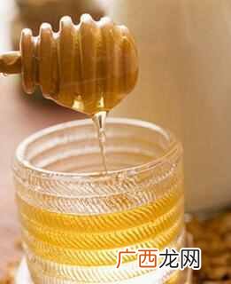 蜂蜜有哪些作用 蜂蜜不能和什么一起吃