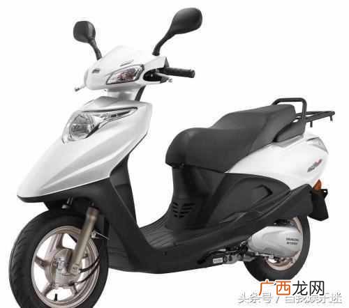 国产踏板摩托车什么牌子好（踏板摩托车选购技