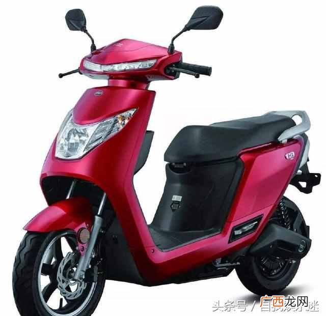 国产踏板摩托车什么牌子好（踏板摩托车选购技