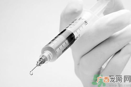 小伙熟睡被女友注射胰岛素致死胰岛素的作用与危害有哪些?