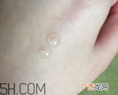 透真和韩后哪个好用？透真和韩后对比