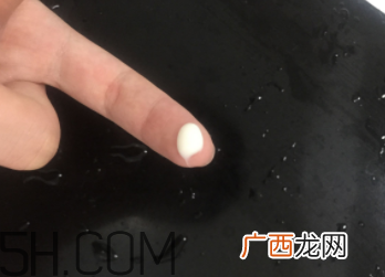 悦木之源灵芝眼部精华乳怎么样_好用吗