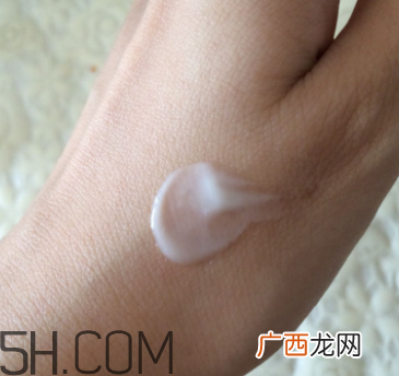 悦木之源灵芝眼部精华乳怎么样_好用吗
