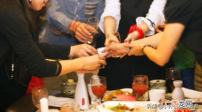 都是酒桌上总结出来的经典语句 酒话经典