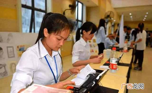 2019年最适合的专业推荐 女孩学什么专业好