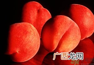 催熟的桃子怎么分辨？催熟的桃子是什么样的