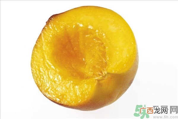 催熟的桃子怎么分辨？催熟的桃子是什么样的