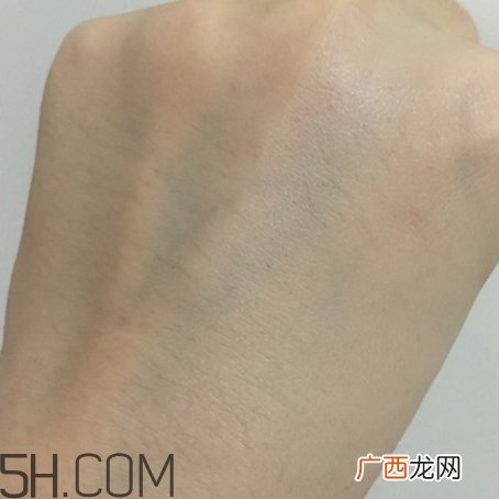 透真和韩束哪个好?透真和韩束对比