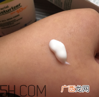 丝塔芙每日防晒保湿露怎么样_成分表