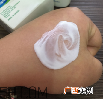 丝塔芙每日防晒保湿露怎么样_成分表