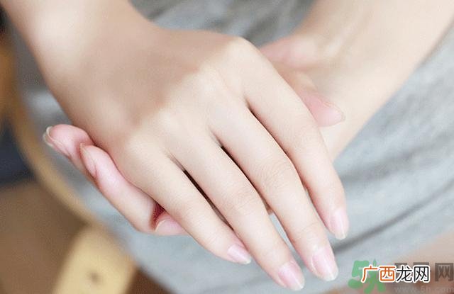 女生手指粗代表什么?女生手指粗怎么办
