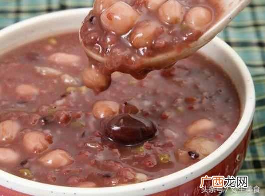 月子餐该怎么吃 刚生完孩子的产妇吃什么好