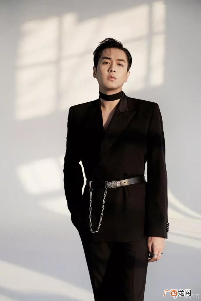 倪妮瘦脸针，圆脸IU、大头倪妮的瘦脸小心机get了
