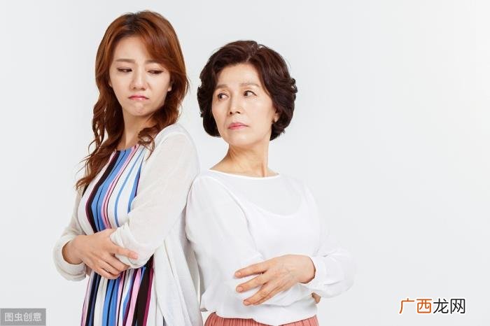 女人中年是多少岁，50岁属于中年还是老年