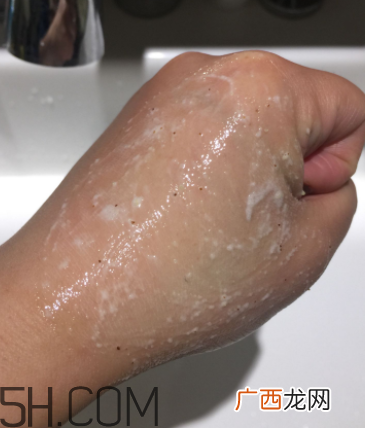 悦木之源身体磨砂啫喱怎么样_好用吗