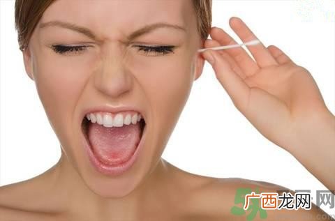 用棉签掏耳朵好吗?用棉签掏耳朵会怎么样?